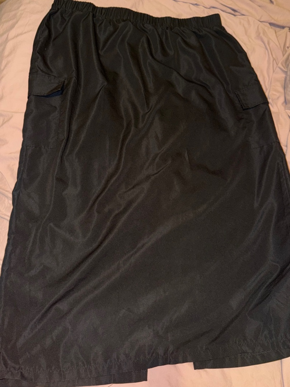 Amazon Women's Black Midi Skirt with Elastic Waist and Side Pockets